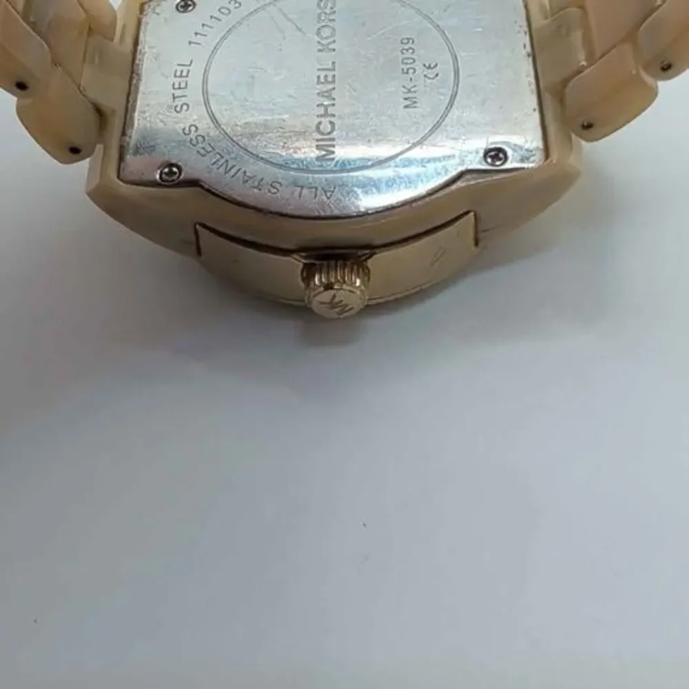 Michael Kors MK5039 Jet Set Women's Watch Cream Resin Gold Tested New Battery